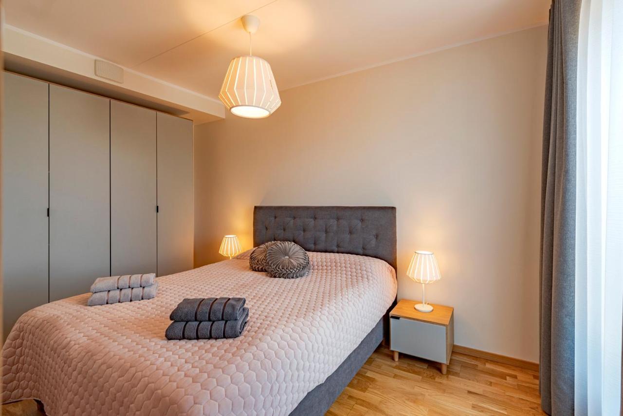 Artisa Riia Str 22A Luxury Apartment タルトゥ エクステリア 写真