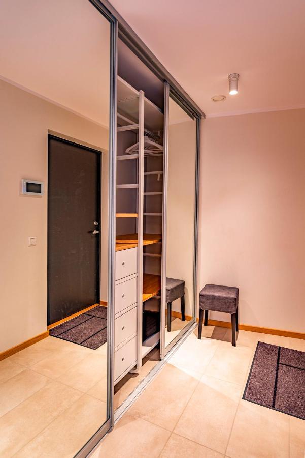 Artisa Riia Str 22A Luxury Apartment タルトゥ エクステリア 写真