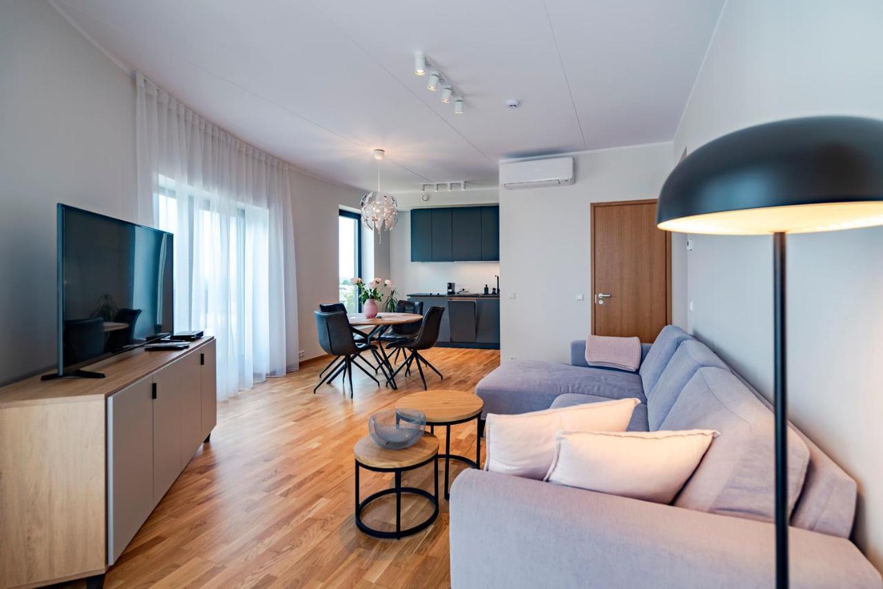 Artisa Riia Str 22A Luxury Apartment タルトゥ エクステリア 写真